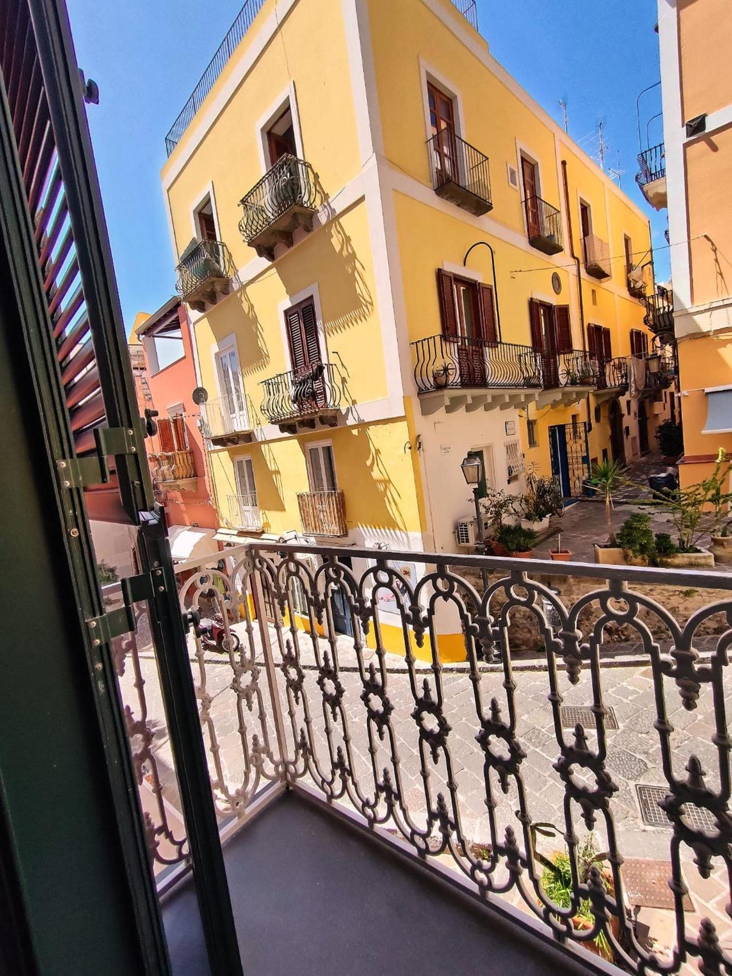Lipari Suite B&B Экстерьер фото